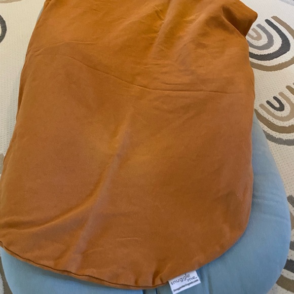 Snuggle Me Organic Infant Lounger with Cover - Picture 4 of 7